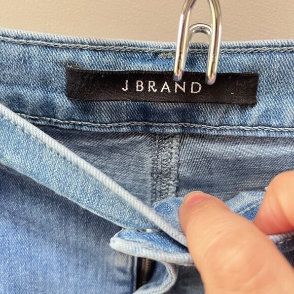 J Brand Hi-Low Cuff‎ Jeans- Size 28 - Picture 2 of 6